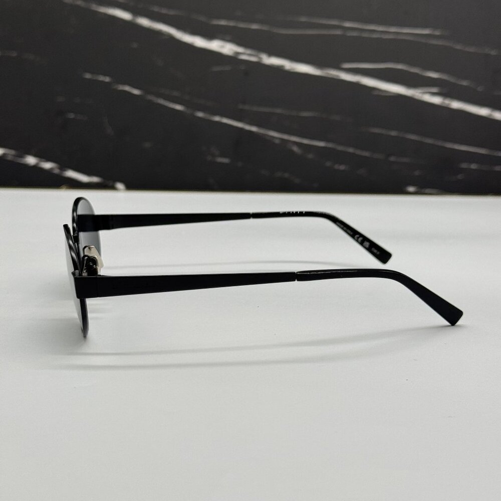 NEW SAINT LAURENT SL692 001 OVAL BLACK UNISEX SUNGLASSES SL 692 001 - Picture 6 of 10